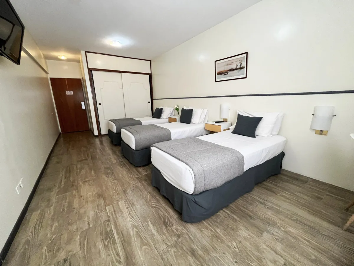 Habitación Triple - Hotel Alpino Palermo, Buenos Aires